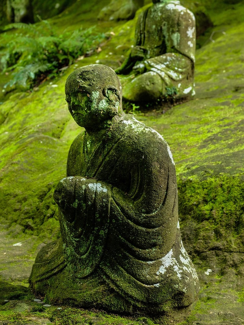 Unicorn Statues